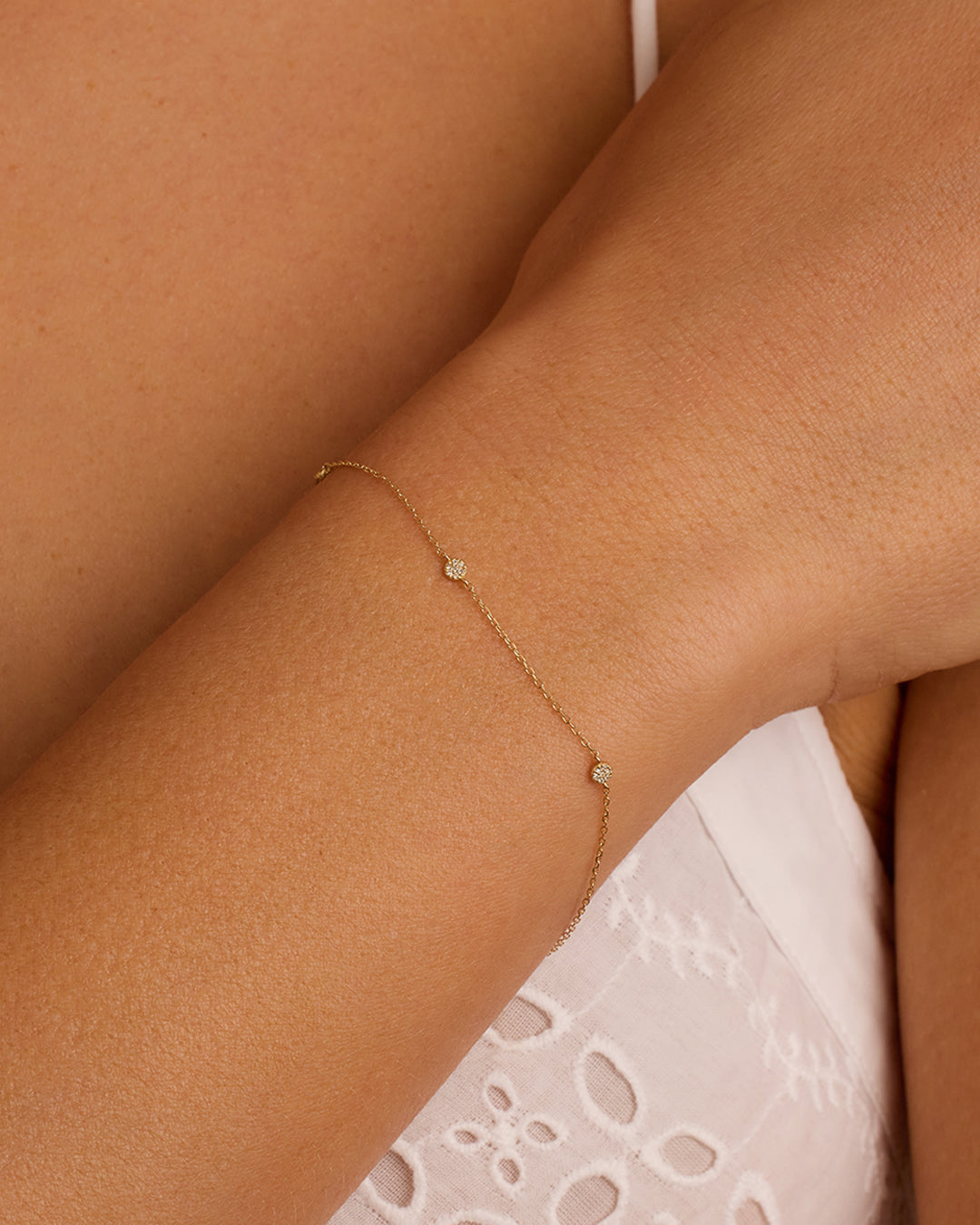 Diamond Pave Dot Bracelet