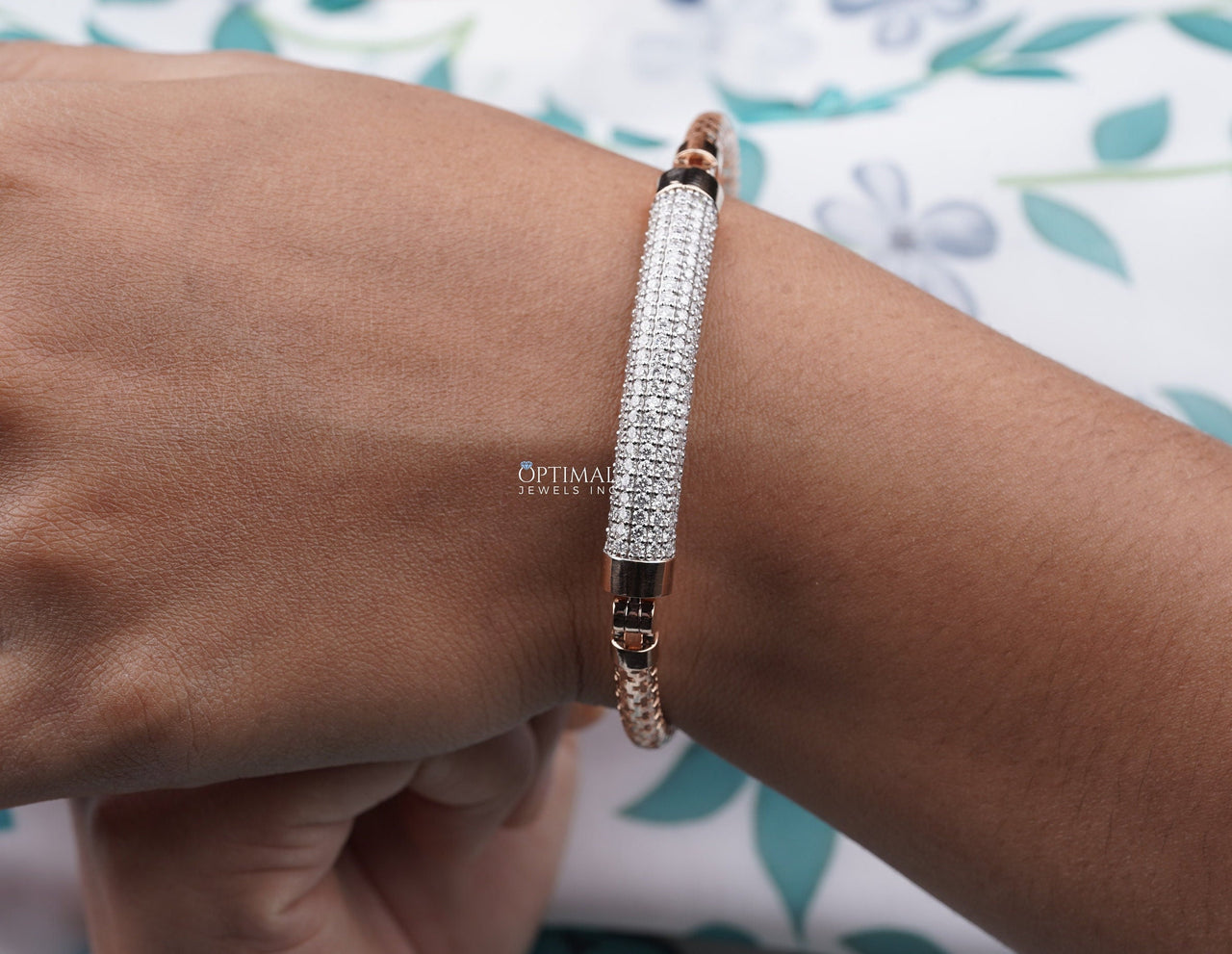 Elegant Lab Grown Diamond Bracelet, 1.75 CTW Round Cut Cluster Diamond Bracelet, Rose Gold Modern Style Bracelet, Perfect for Any Occasions